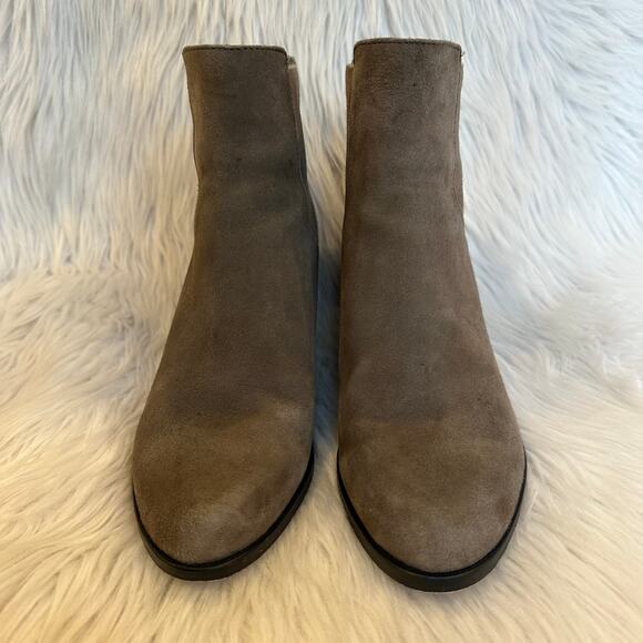 Eileen Fisher Peer Boot Shadow Taupe Suede Almond Toe Block Heel Ankle Bootie - Picture 5 of 14